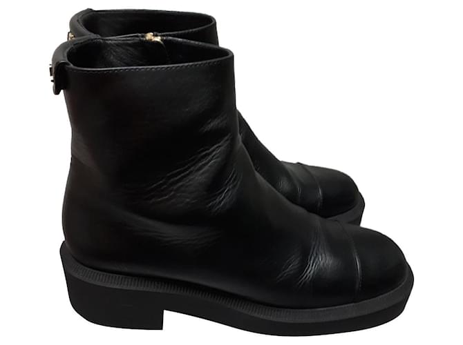 Chanel Ankle Black Leather Logo Back Size 38.5 US 8.5 UK 5.5 ref.894872 -  Joli Closet