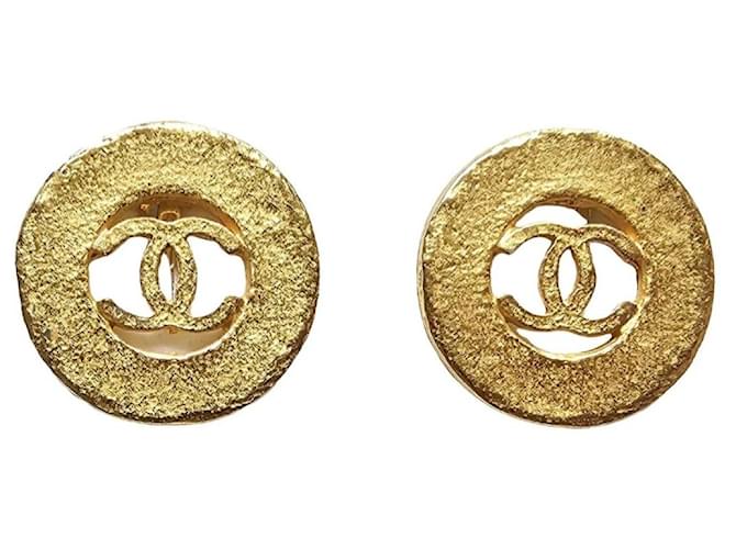 Vintage Chanel earrings Golden Gold-plated ref.897593 - Joli Closet