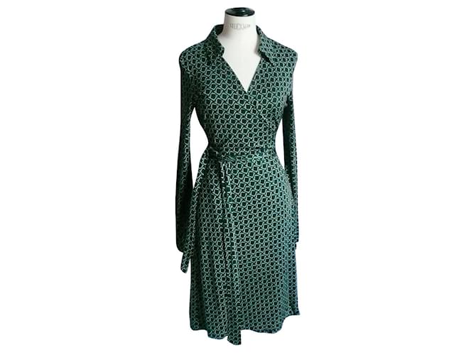Diane Von Furstenberg Dresses Black Green Silk  ref.897623