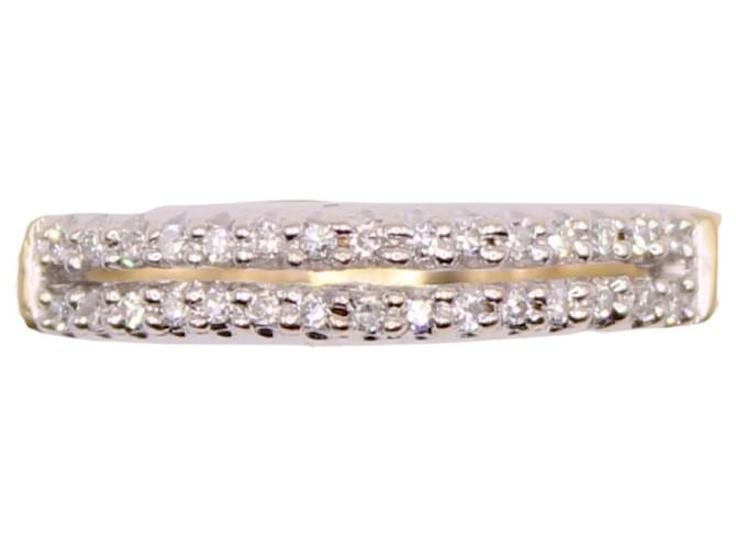 Autre Marque anillo con hilera de diamantes en oro amarillo y blanco 18 quilates Gold hardware  ref.897786