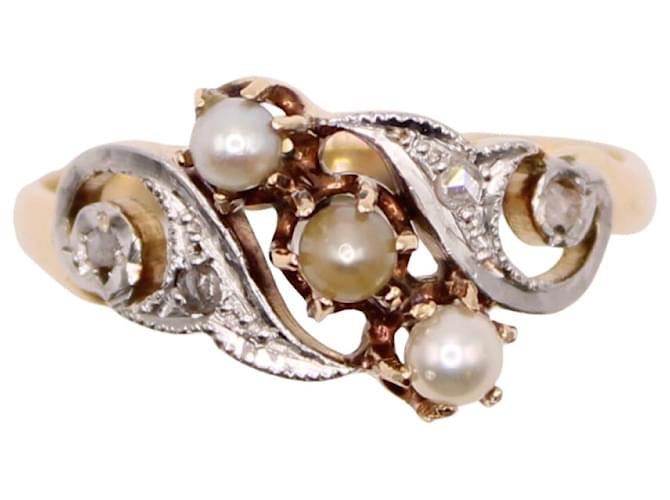 Autre Marque Belle Epoque-Trilogie-Ring aus feinen Perlen und Diamanten, eingefasst in Gelb- und Weißgold 18 Karat Gold hardware Gelbes Gold  ref.897791