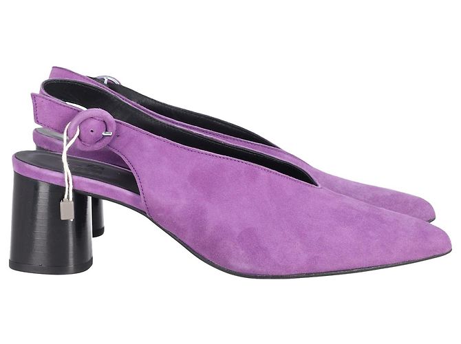 Iris & Ink Iris &Ink Slingback Block Heel Pumps in Purple Suede