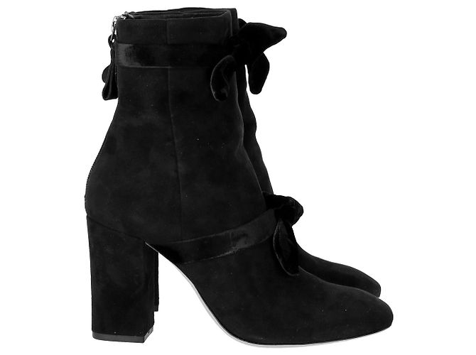 Alexandre Birman Lorraine Ankle Boot com laço em camurça preta Preto