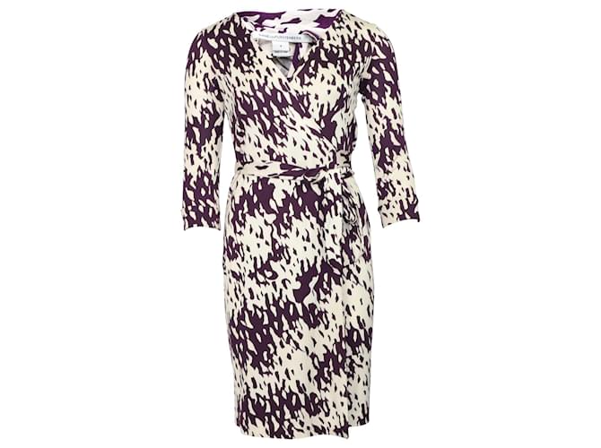 Diane Von Furstenberg New Julian Printed Wrap Dress in Purple Silk  ref.900449