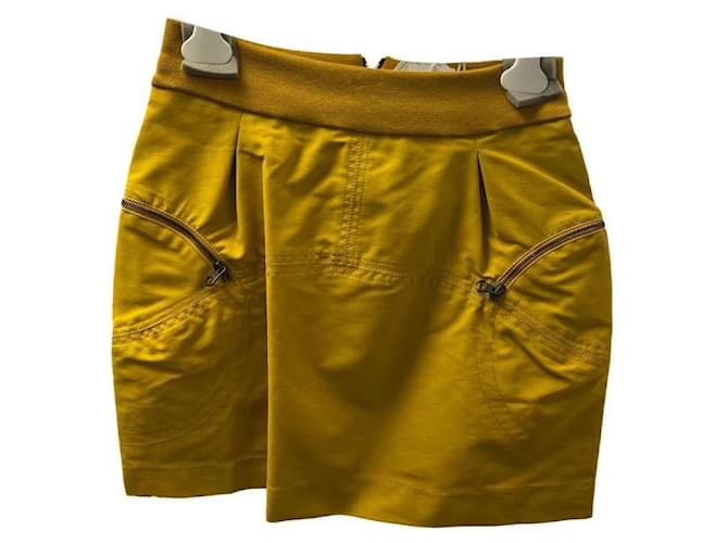 Chloé Skirt suit Mustard Polyester  ref.901226