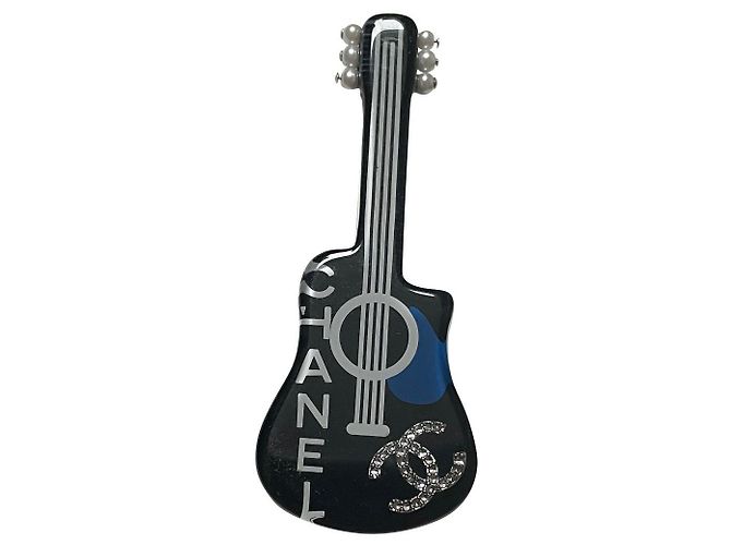 Chanel Pins e spille Nero Blu Resina