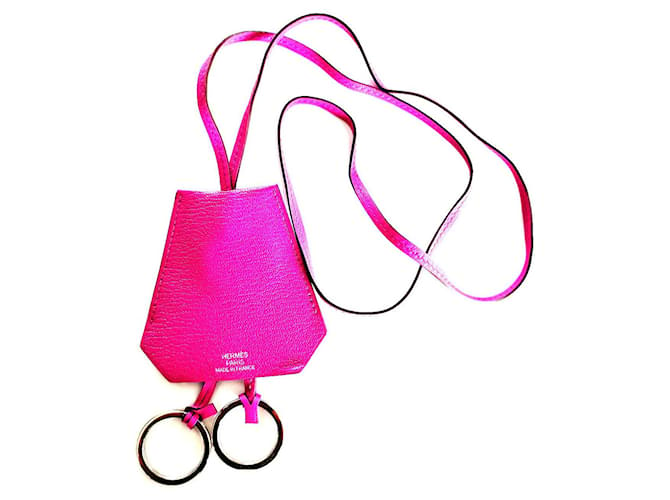 Hermès Bell necklace Pink Leather  ref.902259
