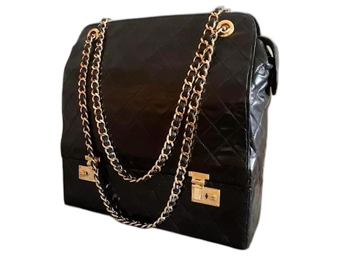 Chanel 1980's Vanity Case Bottom Agneau en cuir matelassé noir Grand sac cabas w 24Quincaillerie plaquée or K  ref.904063