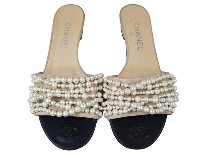 Chanel Beige CC Logo Pearl Mule Sandals Flip Flops Leather  ref.905771