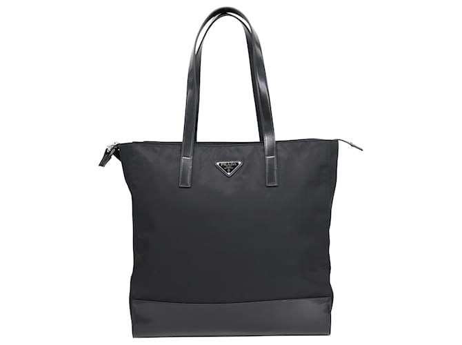 Prada Re-Nylon Tote Bag in Black Nylon ref.906401 - Joli Closet