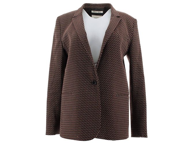 Blazer Mkt Studio 40
