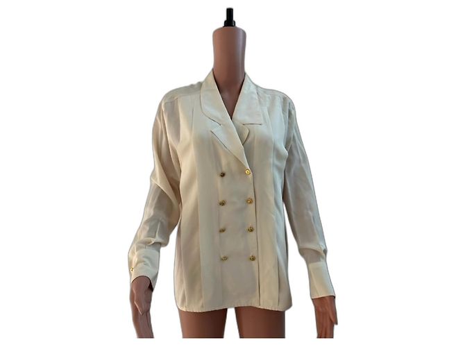 Camicia CHANEL in seta color avorio foderata con bottoni trifoglio Crema