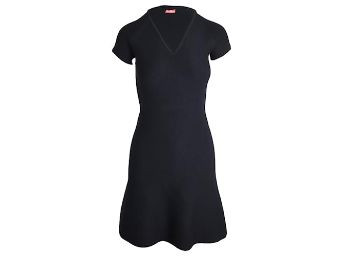 Autre Marque Max Mara Studio Short-Sleeved V-Neck Dress in Black Viscose Cellulose fibre  ref.908887