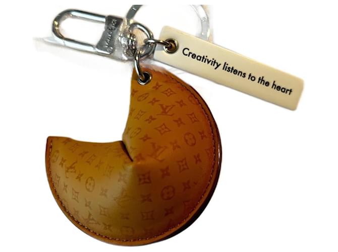 Louis Vuitton Fortune Cookie / Glückskeks Anhänger Braun Cognac Leder  ref.909010