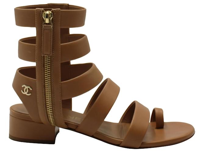 Chanel Gladiator-Sandalen aus braunem Leder  ref.909137