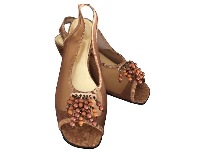 Autre Marque Sandali con tacco Azurée Marroni e Oro Pelle e Nylon Marrone