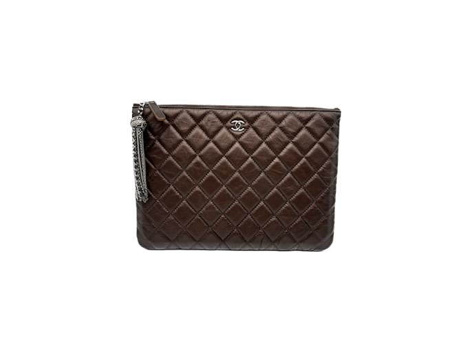Chanel Chanel 19 O Case Clutch Bag