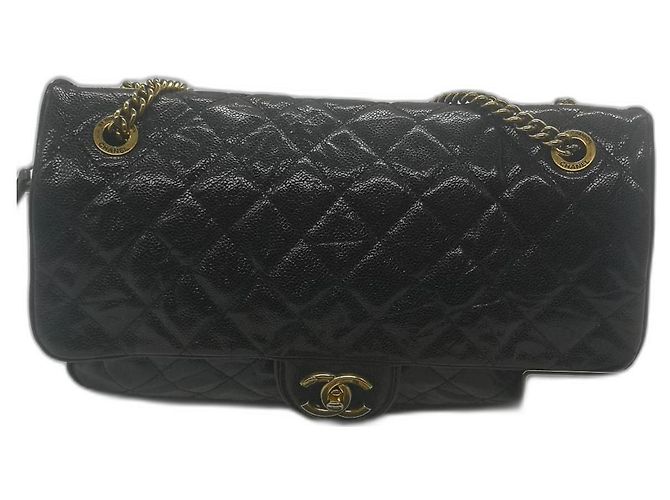 Classique Chanel Sac Rabat en agneau noir