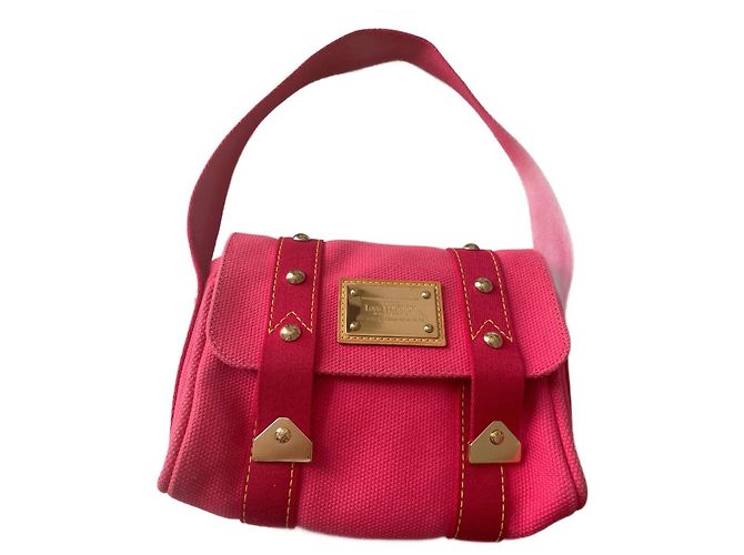 Louis Vuitton Antigua Sack Mule