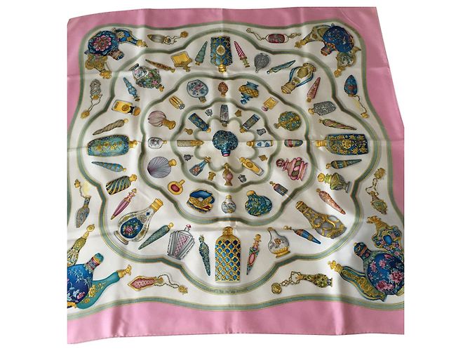 Hermès O que importa a garrafa, desde que estejamos bêbados Rosa