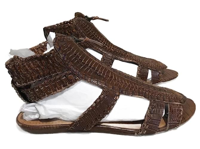 GIVENCHY  Sandals T.EU 38.5 Leather Brown  ref.914635