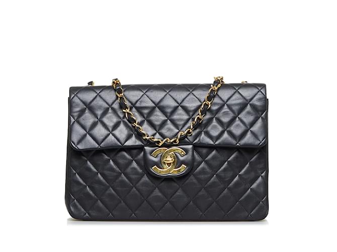 Chanel Perfect Meeting Hobo Quilted Lambskin Small Pink