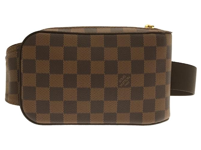 Louis Vuitton Geronimos Brown Cloth ref.928587 - Joli Closet
