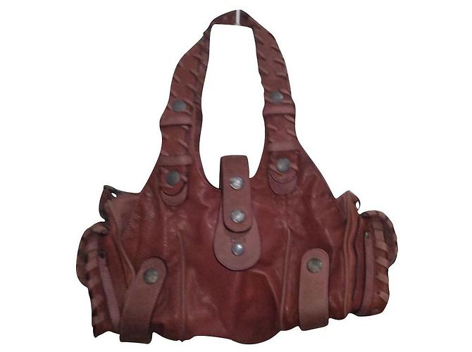Silverado Autre Marque Borsa a spalla in pelle rosso scuro Bordò