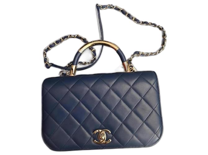 Chanel Bolsos de mano Azul marino Cuero  ref.916855