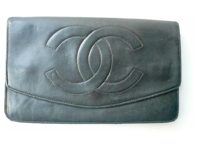 CHANEL - Leather CC Wallet Good vintage condition Black ref.919899