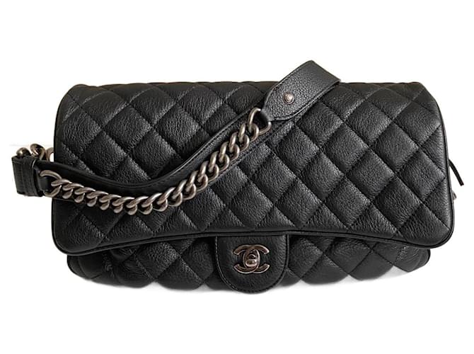 Chanel Handtaschen Schwarz Leder  ref.920540