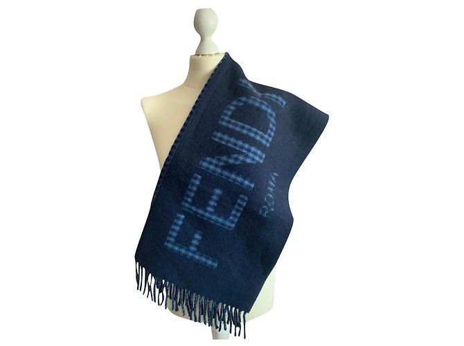 Fendi E Herod bufanda reversible de lana azul marino