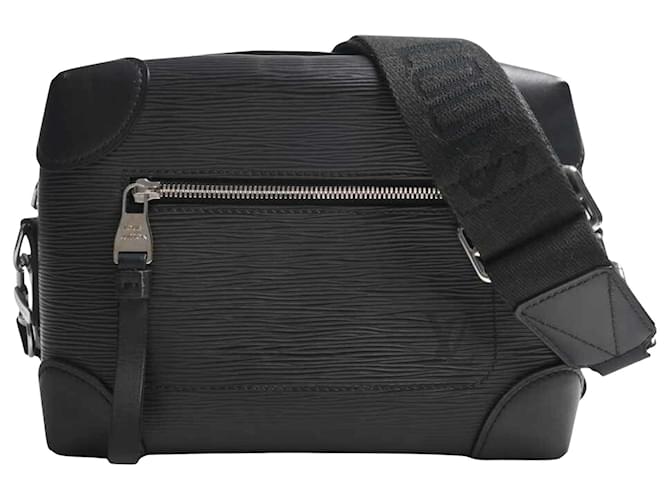 Louis Vuitton Trunk Black Leather ref.921751 - Joli Closet
