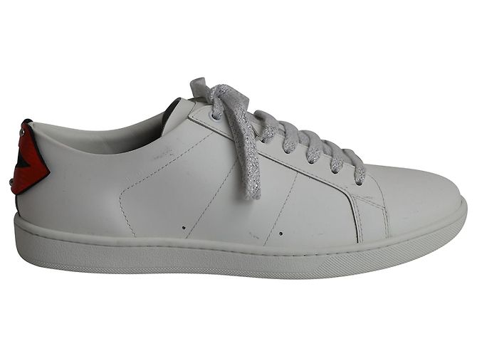 Tênis clássico Saint Laurent Lips Court em couro branco