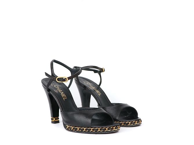 CHANEL - Timeless pumps (T37.5)