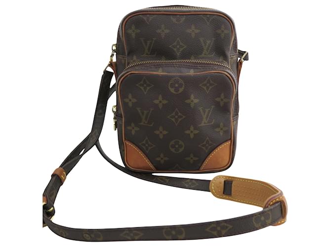 Louis Vuitton Countries Crossbody Bags for Women