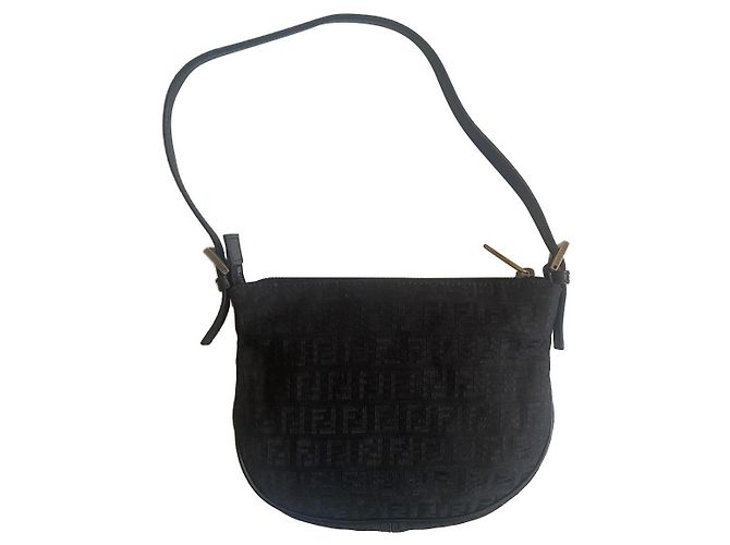 BORSA BAGUETTE FENDI Nero
