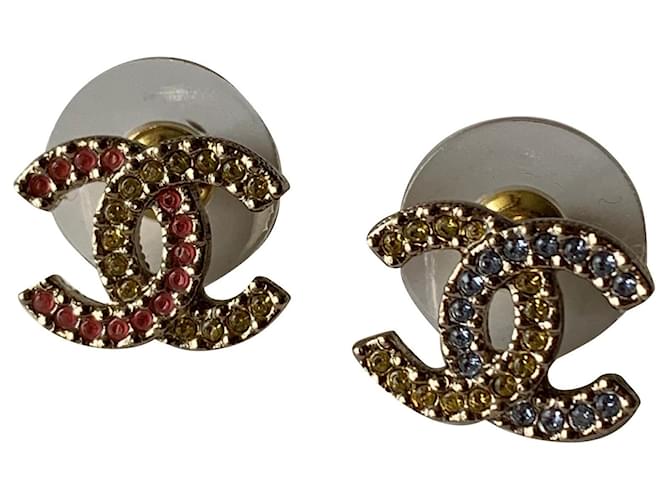 Chanel Boucles d'oreilles Métal Multicolore  ref.927801