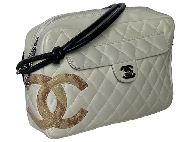 Chanel Camera Cambon White Leather  ref.927892