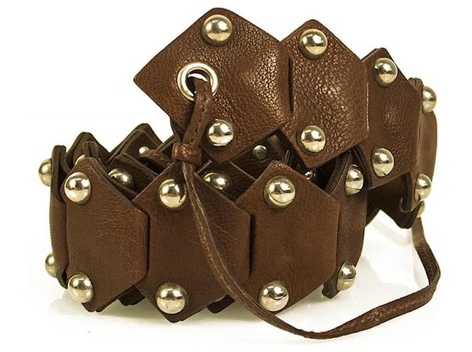 Brauner Miu Miu-Krawattengürtel aus Leder mit Nieten und silberfarbener Hardware 85/34  ref.928299