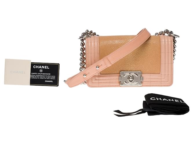 Chanel mini boy shoulder bag in pink shagreen 101200 Leather  ref.931456
