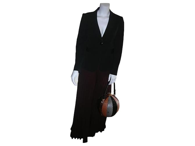 Autre Marque ARMANI Damenjacke schwarz Größe 42 IT, Taille 38 fr, Podium, formell, Blazer, hergestellt in Italien Wolle  ref.931465
