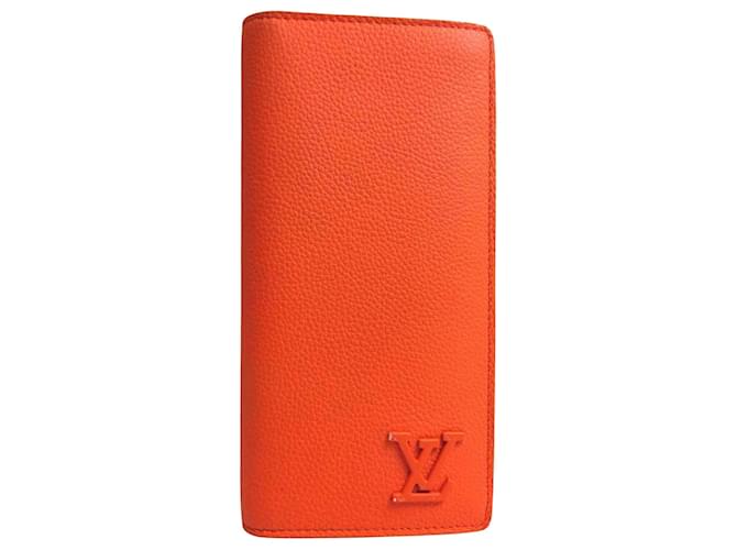 Louis Vuitton Portefeuille Brazza Naranja Cuero  ref.931900