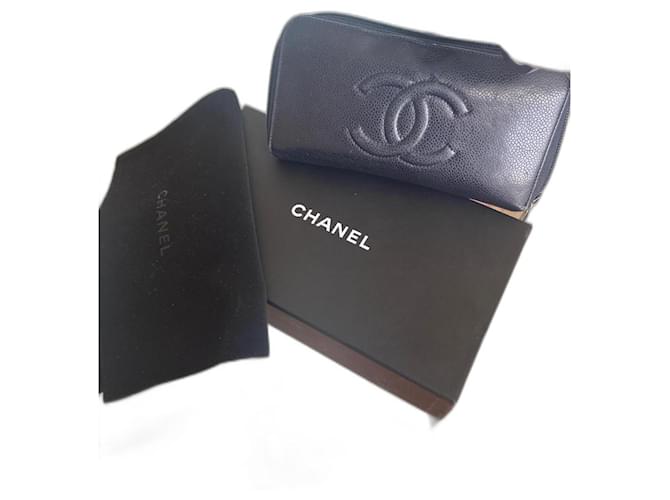 Chanel Zip around Wallet Navy blue Leather ref.932699 - Joli Closet