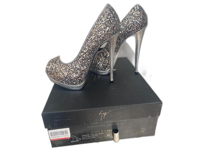 Giuseppe Zanotti Sharon Glitter Silberne High Heels