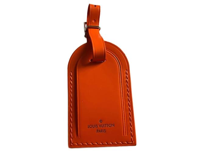 Louis Vuitton Encantos de saco Laranja Couro  ref.934611