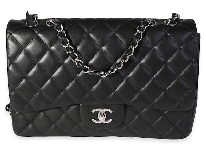 Timeless Chanel Black Quilted Lambskin Jumbo Classic Single Flap