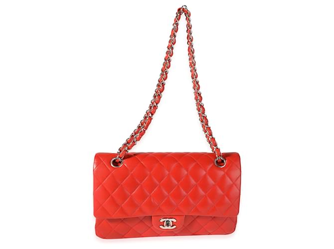 Timeless Chanel Red Quilted Lambskin Medium Classic Double Flap Bag Leather  ref.934781 - Joli Closet
