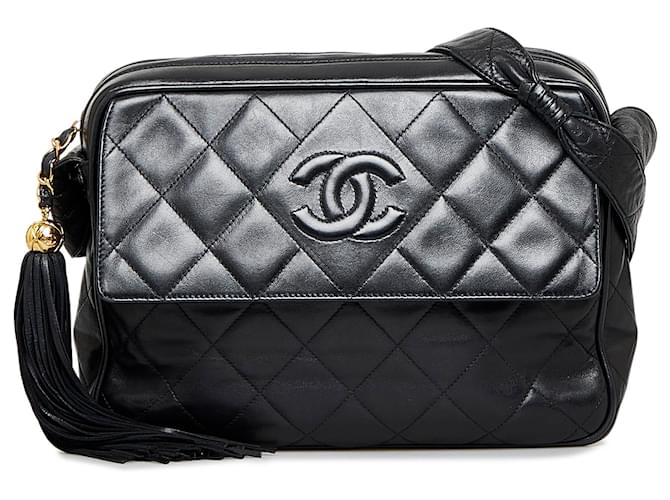 Chanel Black CC Lambskin Tassel Flap Camera Bag Leather ref.935449 - Joli  Closet