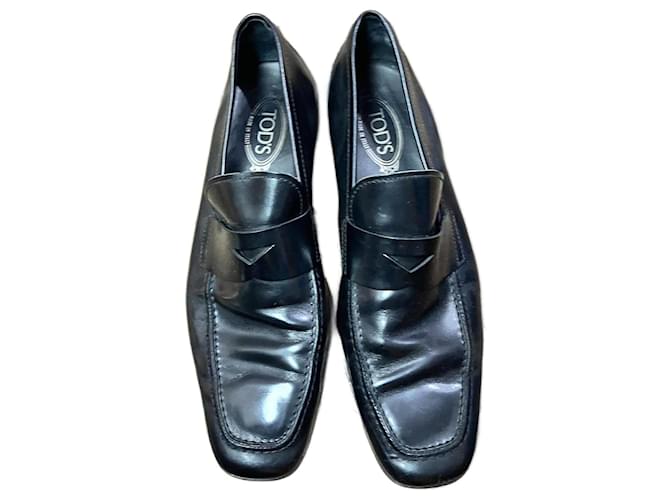 Tod's Loafers Slip ons Black Leather  ref.935662